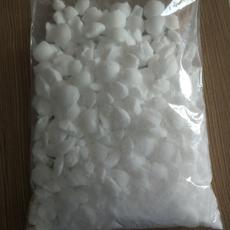 白い粉の殺虫剤の中間物CAS 108-31-6のマレイン酸の無水物