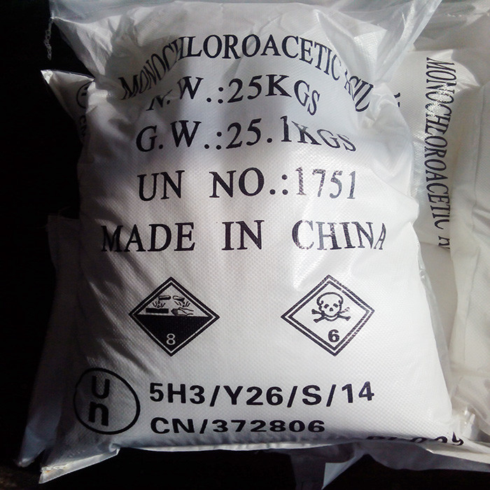 C2H3O2Cl モノクロロエセティック酸 CAS 79-11-8 CMCとグリシンを製造するために使用される化学中産物のために